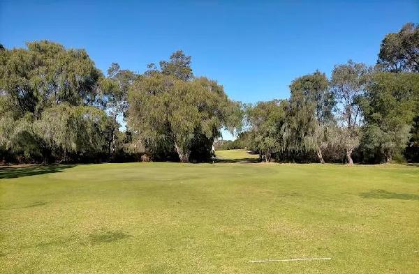 哈维高尔夫俱乐部 - 高尔夫1球1晚特惠套票-星际高球联盟精选旅游套餐