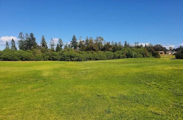 帕特高尔夫俱乐部(原西海滩公园) - 全国335座高尔夫球场实时预订-高球爱好者一站式订场平台