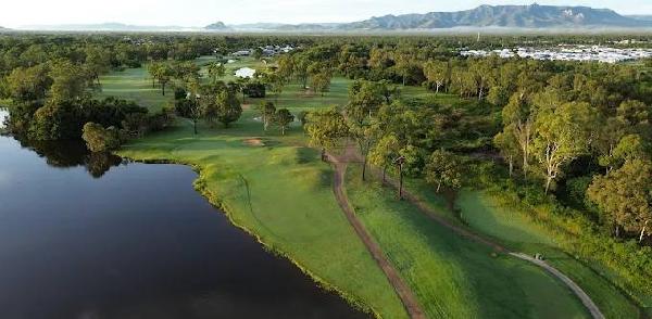 热带高尔夫俱乐部 - 全国335座高尔夫球场实时预订-高球爱好者一站式订场平台