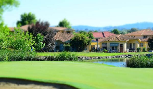 金溪乡村俱乐部 - 高尔夫1球1晚特惠套票-星际高球联盟精选旅游套餐