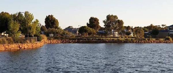 邓斯伯勒湖高尔夫俱乐部 - 全国335座高尔夫球场实时预订-高球爱好者一站式订场平台