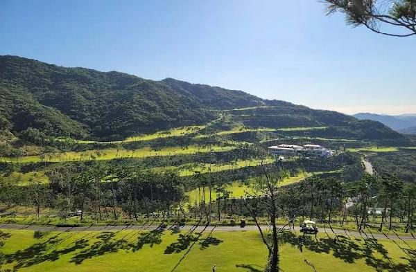 梁山东远皇家乡村俱乐部 - 高尔夫1球1晚特惠套票-星际高球联盟精选旅游套餐