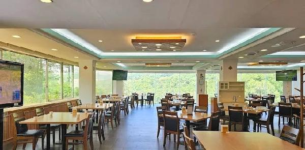 杨吉松乡村俱乐部 - 全国335座高尔夫球场实时预订-高球爱好者一站式订场平台