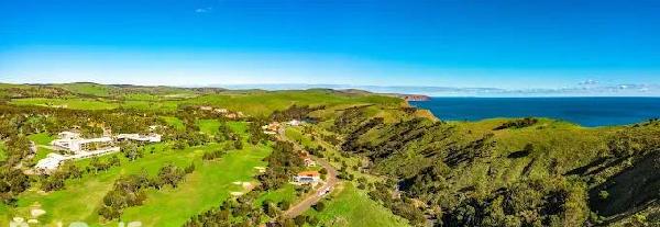 新特里威里纳湾高尔夫球场 - 深圳观澜湖高尔夫订场服务-广东专业高尔夫预订平台