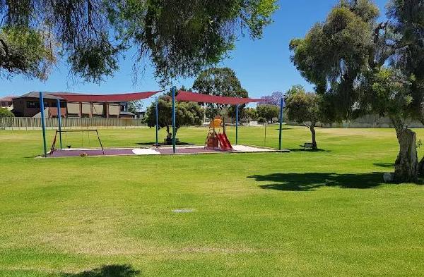 恩布尔顿高尔夫球场 - 深圳观澜湖高尔夫订场服务-广东专业高尔夫预订平台