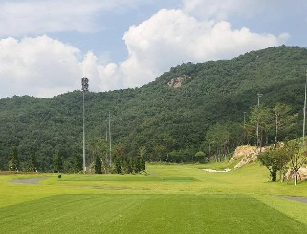 梁山东远皇家乡村俱乐部 - 海口观澜湖高尔夫球场预订-海南高尔夫旅游攻略推荐