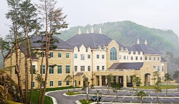 中心乡村俱乐部 - 星际高球联盟-中国精英人士高尔夫旅游度假实景