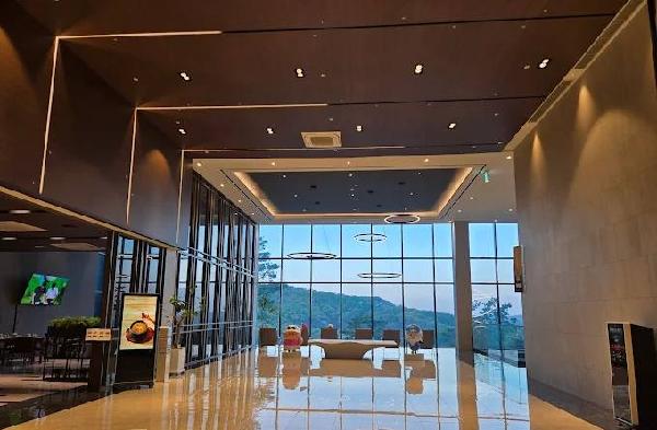 鹰山乡村俱乐部 - undefined