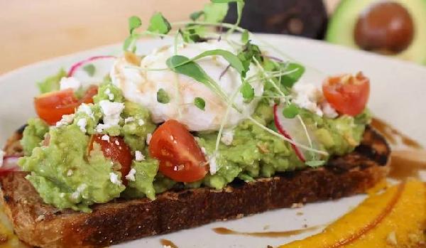 佩里吉安泉高尔夫俱乐部 - 阳江保利银滩高尔夫套票-海滨高尔夫旅游1球1晚套餐