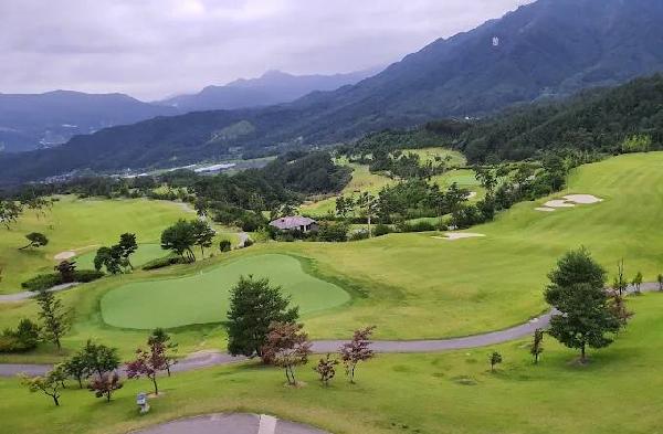 天空景观乡村俱乐部 - 全国335座高尔夫球场实时预订-高球爱好者一站式订场平台