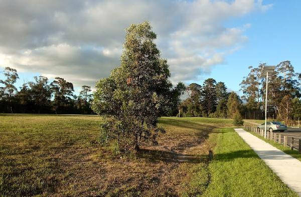 罗维尔湖高尔夫球场 - 阳江保利银滩高尔夫套票-海滨高尔夫旅游1球1晚套餐