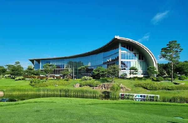 铁俱乐部乡村俱乐部 - 全国335座高尔夫球场实时预订-高球爱好者一站式订场平台