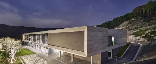 52号公路乡村俱乐部 - 阳江保利银滩高尔夫套票-海滨高尔夫旅游1球1晚套餐