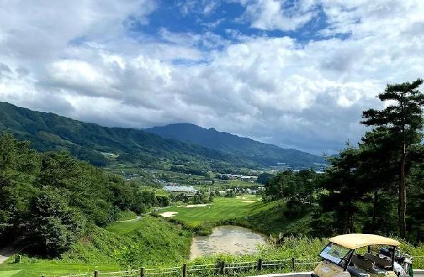 高尔夫球场茂朱 - 阳江保利银滩高尔夫套票-海滨高尔夫旅游1球1晚套餐