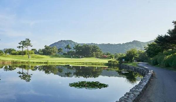 江东荣誉乡村俱乐部 - 全国335座高尔夫球场实时预订-高球爱好者一站式订场平台