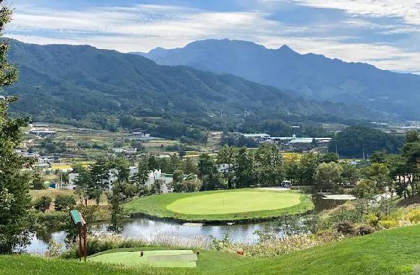 高尔夫球场茂朱 - 深圳观澜湖高尔夫订场服务-广东专业高尔夫预订平台