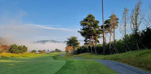 金泉波多乡村俱乐部 - 全国335座高尔夫球场实时预订-高球爱好者一站式订场平台