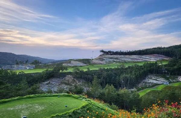 易天天空乡村俱乐部 - 全国335座高尔夫球场实时预订-高球爱好者一站式订场平台