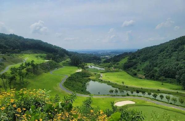 阿瑞斯塔乡村俱乐部 - 全国335座高尔夫球场实时预订-高球爱好者一站式订场平台