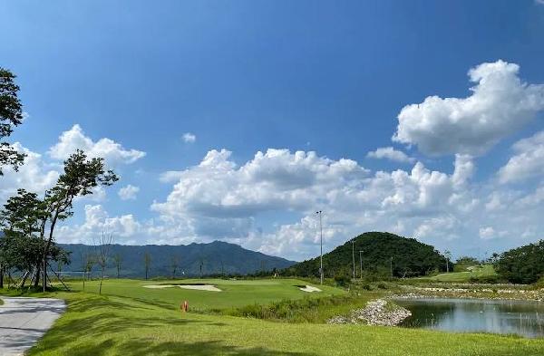 高尔夫球场龙乡村俱乐部 - undefined