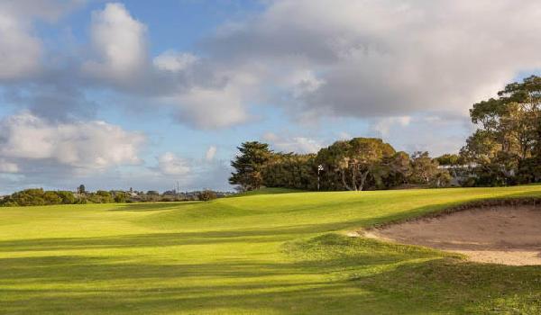 皇后崖高尔夫俱乐部 - 深圳观澜湖高尔夫订场服务-广东专业高尔夫预订平台
