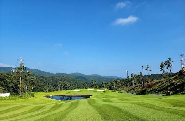 雷城堡高尔夫度假村 - undefined