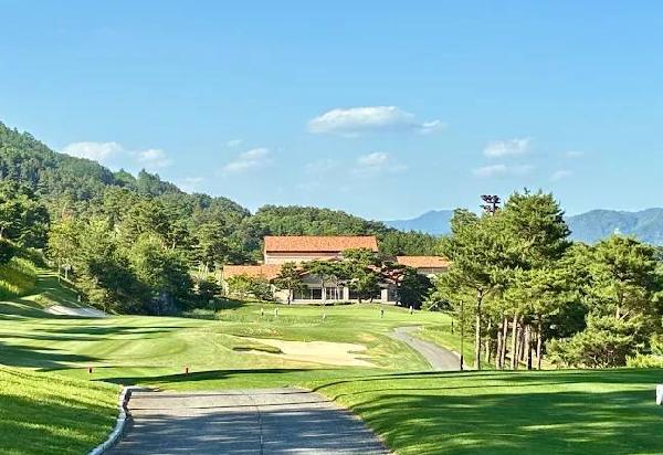 长水高尔夫度假村 - 阳江保利银滩高尔夫套票-海滨高尔夫旅游1球1晚套餐