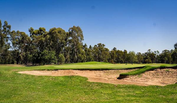 cluBarham高尔夫和体育 - 阳江保利银滩高尔夫套票-海滨高尔夫旅游1球1晚套餐