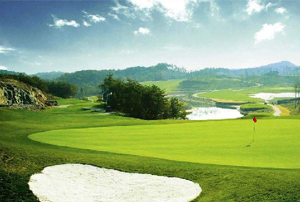 东吉朗高尔夫俱乐部 - undefined