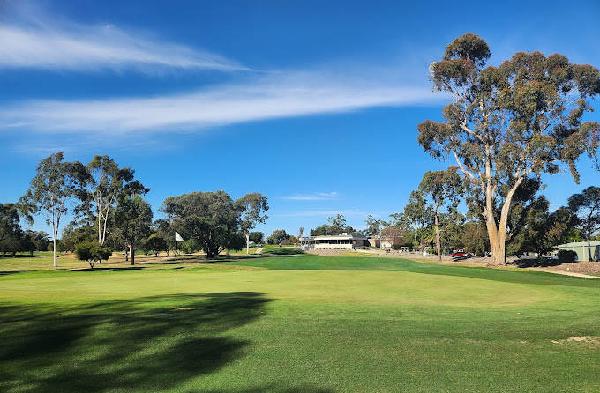 cluBarham高尔夫和体育 - 高尔夫1球1晚特惠套票-星际高球联盟精选旅游套餐