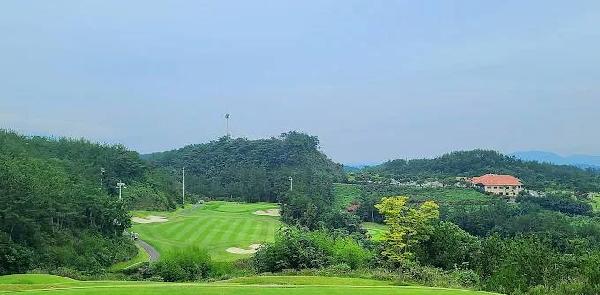 高尔夫球场泗川 - 全国335座高尔夫球场实时预订-高球爱好者一站式订场平台