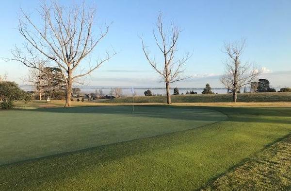 卡姆登高尔夫俱乐部 - 全国335座高尔夫球场实时预订-高球爱好者一站式订场平台