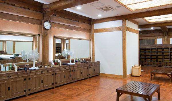 东吉朗高尔夫俱乐部 - undefined