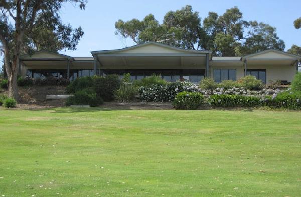 贝里克蒙图纳高尔夫俱乐部 - 阳江保利银滩高尔夫套票-海滨高尔夫旅游1球1晚套餐