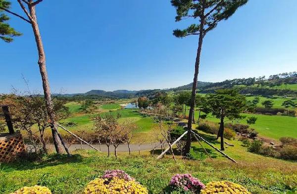 东吉朗高尔夫俱乐部 - undefined