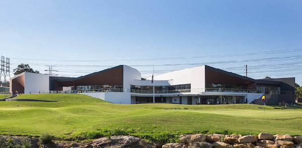 斯特拉斯菲尔德高尔夫俱乐部 - 星际高球联盟-中国精英人士高尔夫旅游度假实景