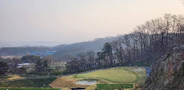 克里斯谷乡村俱乐部 - 全国335座高尔夫球场实时预订-高球爱好者一站式订场平台