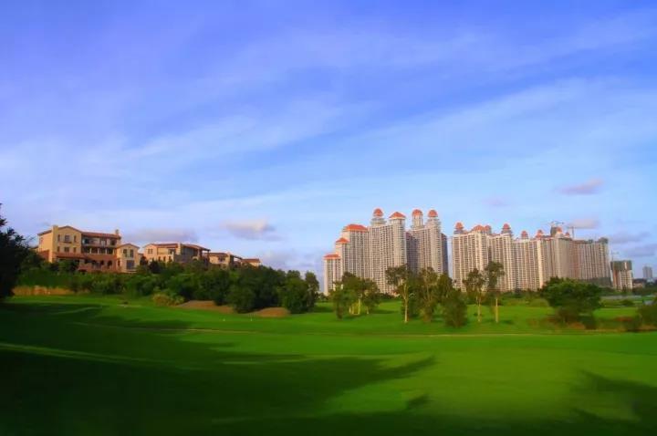 北海嘉和冠山海高尔夫球会 - 高尔夫1球1晚特惠套票-星际高球联盟精选旅游套餐