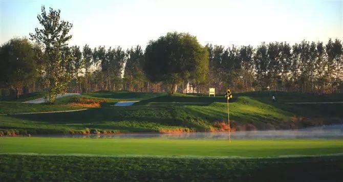 北京绿洲丰盈高尔夫球会 - 深圳观澜湖高尔夫订场服务-广东专业高尔夫预订平台