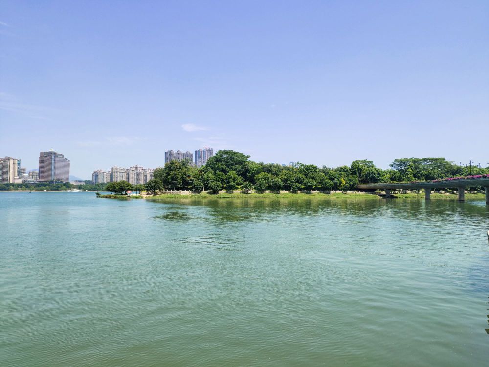江滨公园 - 深圳观澜湖高尔夫订场服务-广东专业高尔夫预订平台