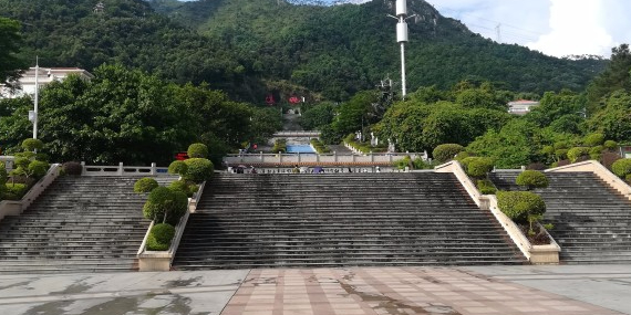 百步梯 - 星际高球联盟-中国精英人士高尔夫旅游度假实景