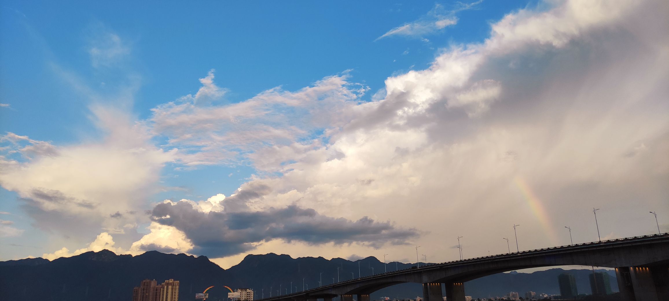 滨江公园 - 全国335座高尔夫球场实时预订-高球爱好者一站式订场平台