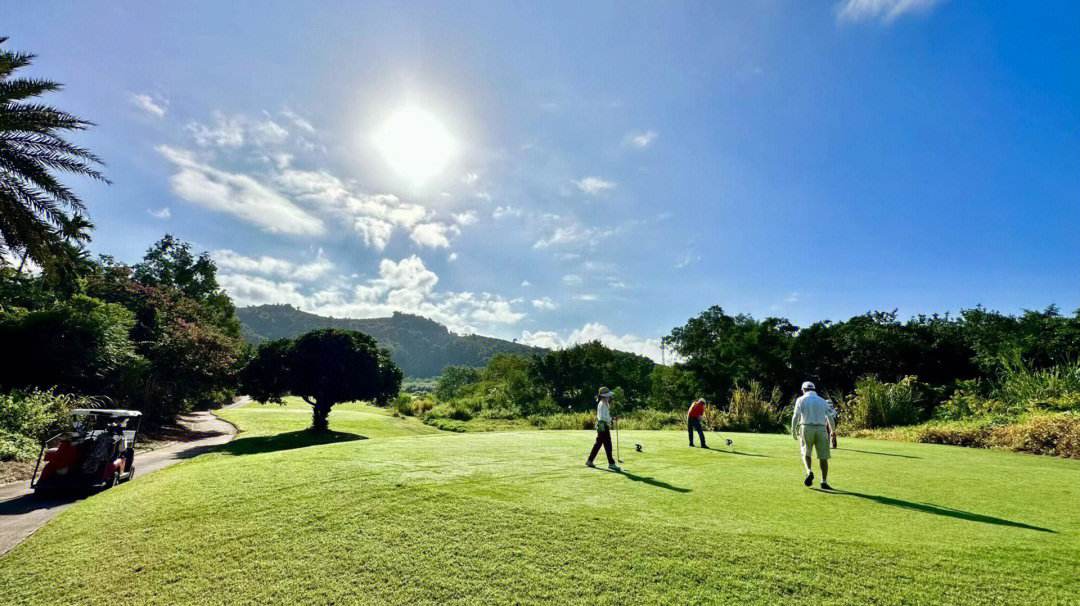 三亚亚龙湾/红峡谷·2球1晚 - 全国335座高尔夫球场实时预订-高球爱好者一站式订场平台