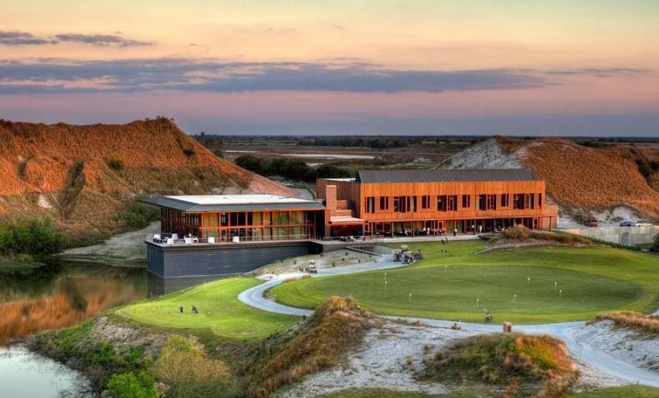 美国流光度假村(Streamsong Resort)
