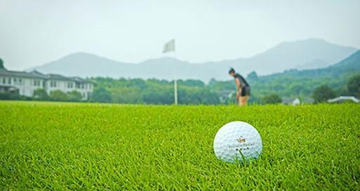 富春山居1球1晚（周日-周四） - 高尔夫1球1晚特惠套票-星际高球联盟精选旅游套餐