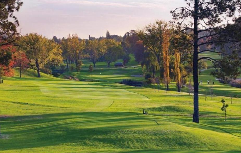 南非皇家约翰内斯堡和肯辛顿高尔夫俱乐部 Royal Johannesburg & Kensington Golf Club