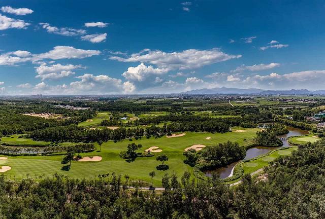 秦皇岛保利/松石·2球1晚 - 高尔夫1球1晚特惠套票-星际高球联盟精选旅游套餐