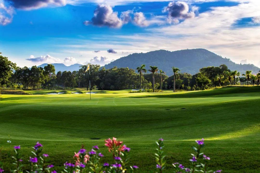 珠海东方·2球1晚 - 海口观澜湖高尔夫球场预订-海南高尔夫旅游攻略推荐