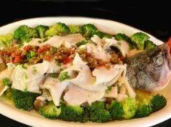 湘府魚莊园林式餐饮(天门山店) - 阳江保利银滩高尔夫套票-海滨高尔夫旅游1球1晚套餐