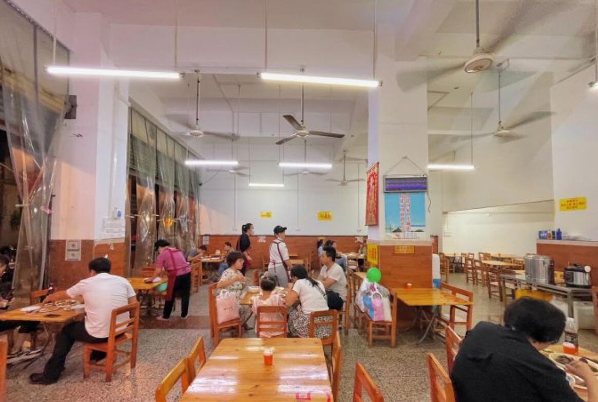 芳记粉店（总店） - 高尔夫1球1晚特惠套票-星际高球联盟精选旅游套餐